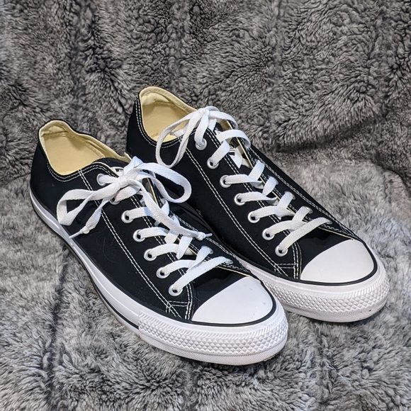 Converse Other - Converse Chuck Taylor All Star Low Top Men's 11.5